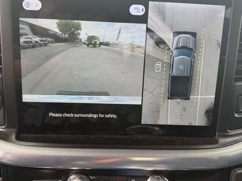 Used 2025 Ford F150 Lariat w/ Equipment Group 501A Mid image 7