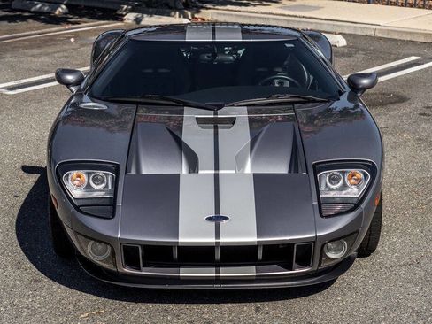Used 2006 Ford GT image 17