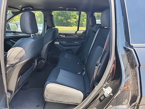 Certified 2024 Jeep Grand Cherokee Laredo w/ Trailer Tow Package RWD image 21