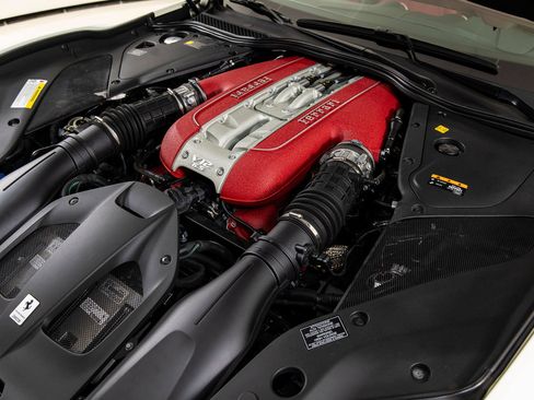 Certified 2019 Ferrari 812 Superfast RWD image 30