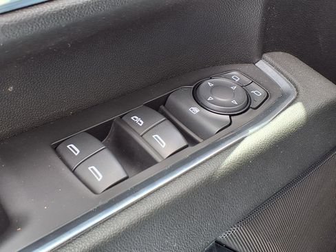 Used 2024 Chevrolet Silverado 2500 LT AWD/4WD image 20