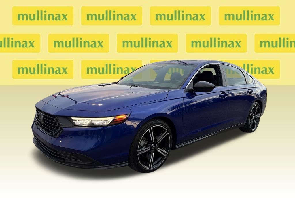 Used 2023 Honda Accord Sport image 4