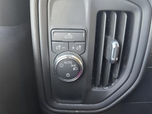 Used 2021 GMC Sierra 1500 Base w/ Fleet Convenience Package image 62