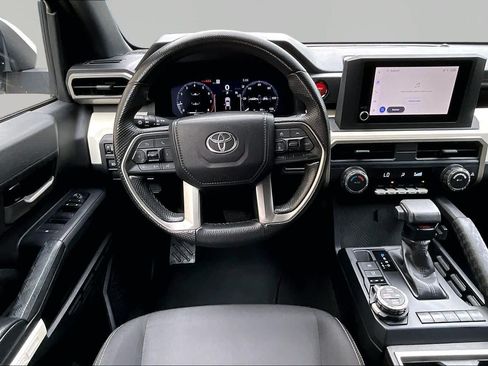 Certified 2024 Toyota Tacoma TRD Off-Road AWD/4WD image 6