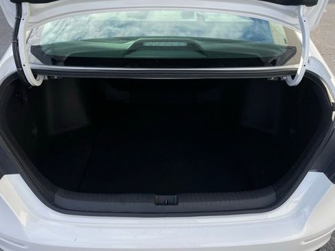 Used 2023 Honda Accord EX image 40