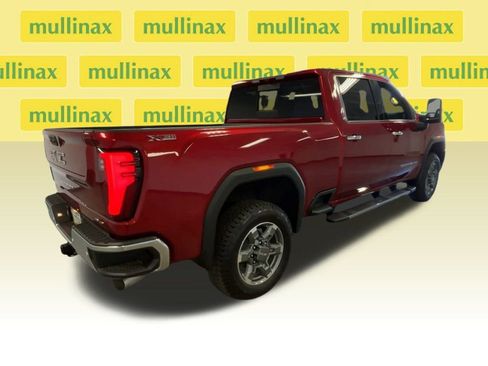 New 2025 GMC Sierra 2500 SLT w/ SLT Premium Package image 11