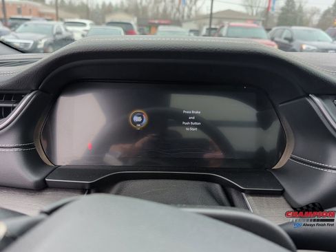 Used 2025 Jeep Grand Cherokee L Limited w/ Luxury Tech Group II image 21