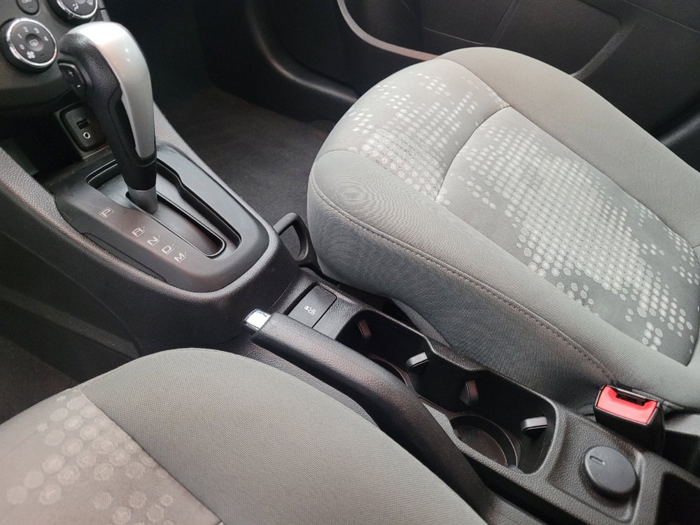 Used 2017 Chevrolet Sonic LT FWD image 26