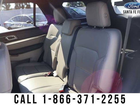 Used 2018 Ford Explorer XLT w/ Equipment Group 202A AWD/4WD image 23