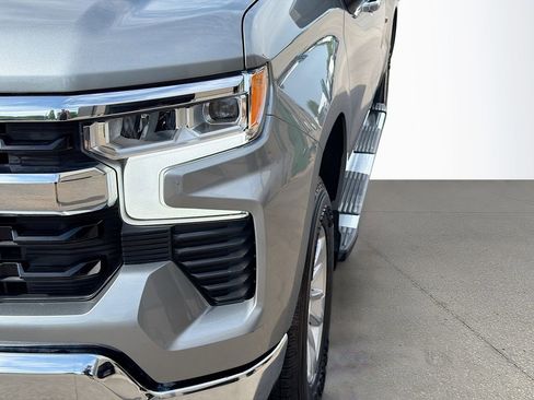 Used 2024 Chevrolet Silverado 1500 LT w/ Protection Package AWD/4WD image 10