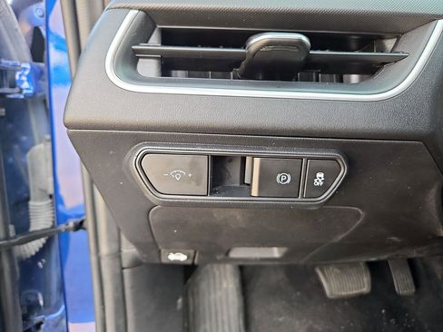 Used 2025 Kia K4 LXS image 21