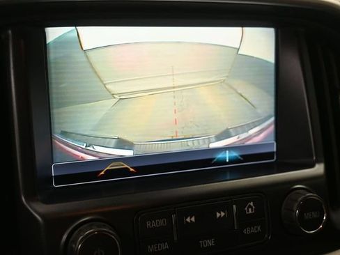 Used 2018 GMC Canyon SLT w/ Driver Alert Package AWD/4WD image 19