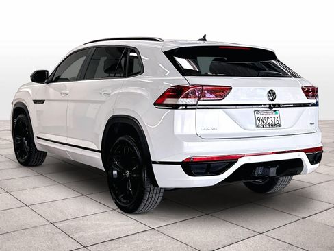 Used 2023 Volkswagen Atlas Cross Sport SEL R-Line AWD/4WD image 7