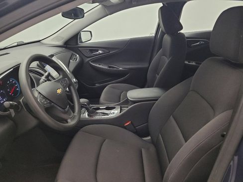 Used 2025 Chevrolet Malibu LS FWD image 17
