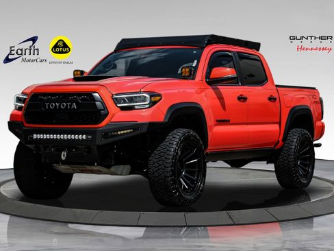 Used 2023 Toyota Tacoma TRD Pro AWD/4WD image 1