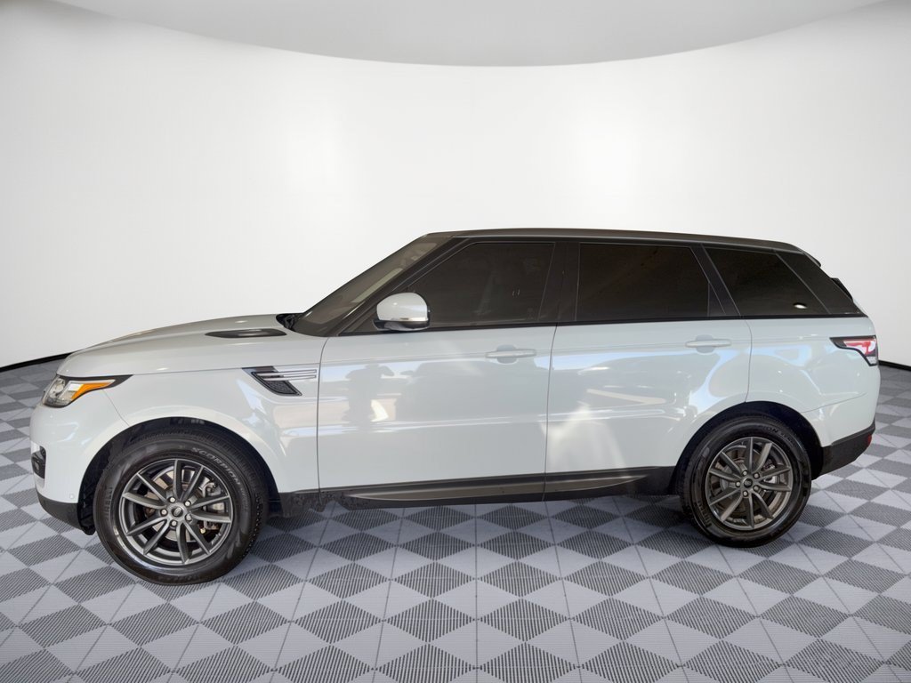 Used 2016 Land Rover Range Rover Sport SE AWD/4WD image 2