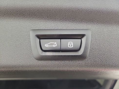 Used 2025 BMW X1 xDrive28i w/ Technology Package image 12