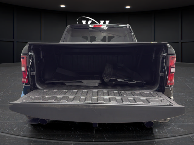 Used 2025 RAM 1500 Laramie w/ Night Edition AWD/4WD image 28