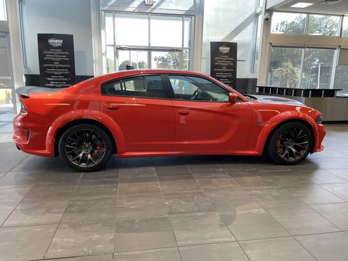Used 2021 Dodge Charger SRT Hellcat RWD image 12