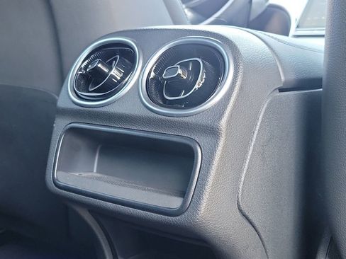 Used 2023 Mercedes-Benz C 300 Sedan image 25