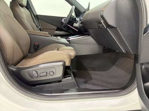 Used 2025 BMW X3 xDrive30i AWD/4WD image 20