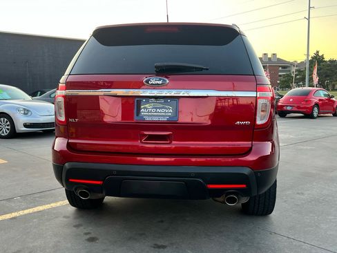 Used 2013 Ford Explorer XLT AWD/4WD image 4