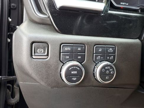 Used 2022 GMC Sierra 1500 SLT w/ SLT Convenience Package image 31