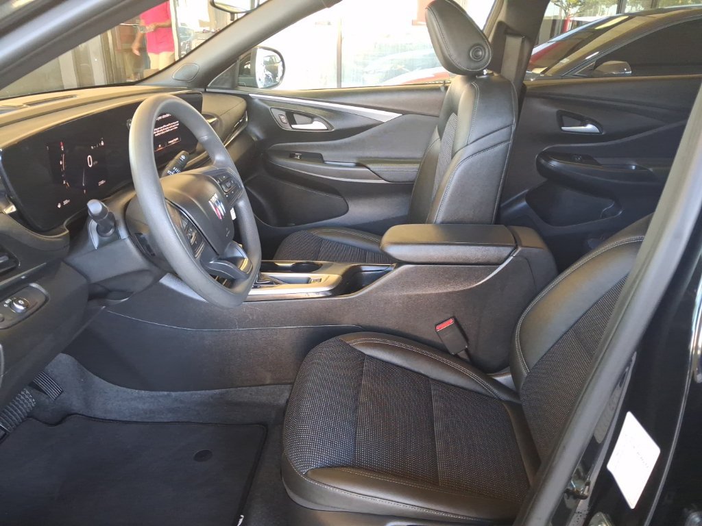 Used 2026 Buick Envista Preferred FWD image 4