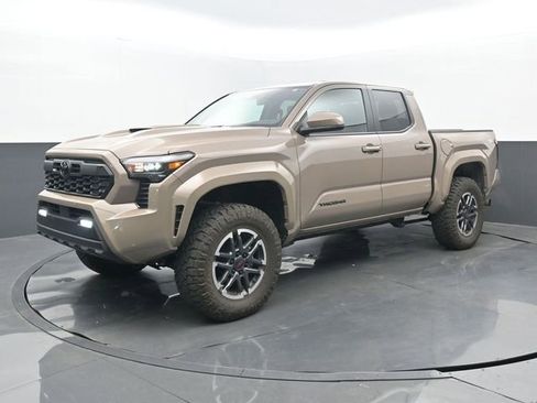 Used 2026 Toyota Tacoma TRD Sport AWD/4WD image 8