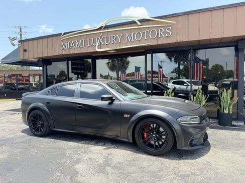 Used 2022 Dodge Charger Scat Pack RWD image 1
