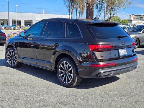 Used 2023 Audi Q7 2.0T Premium Plus w/ Premium Plus Package AWD/4WD image 3