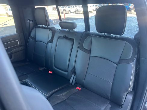 Used 2022 RAM 2500 Laramie w/ Night Edition image 17