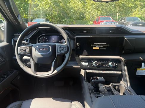 New 2026 GMC Sierra 1500 AT4 w/ Technology Package AWD/4WD image 16