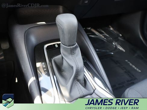 Used 2026 Toyota Corolla LE FWD image 35