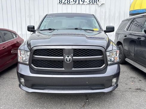 Used 2017 RAM 1500 Express image 4