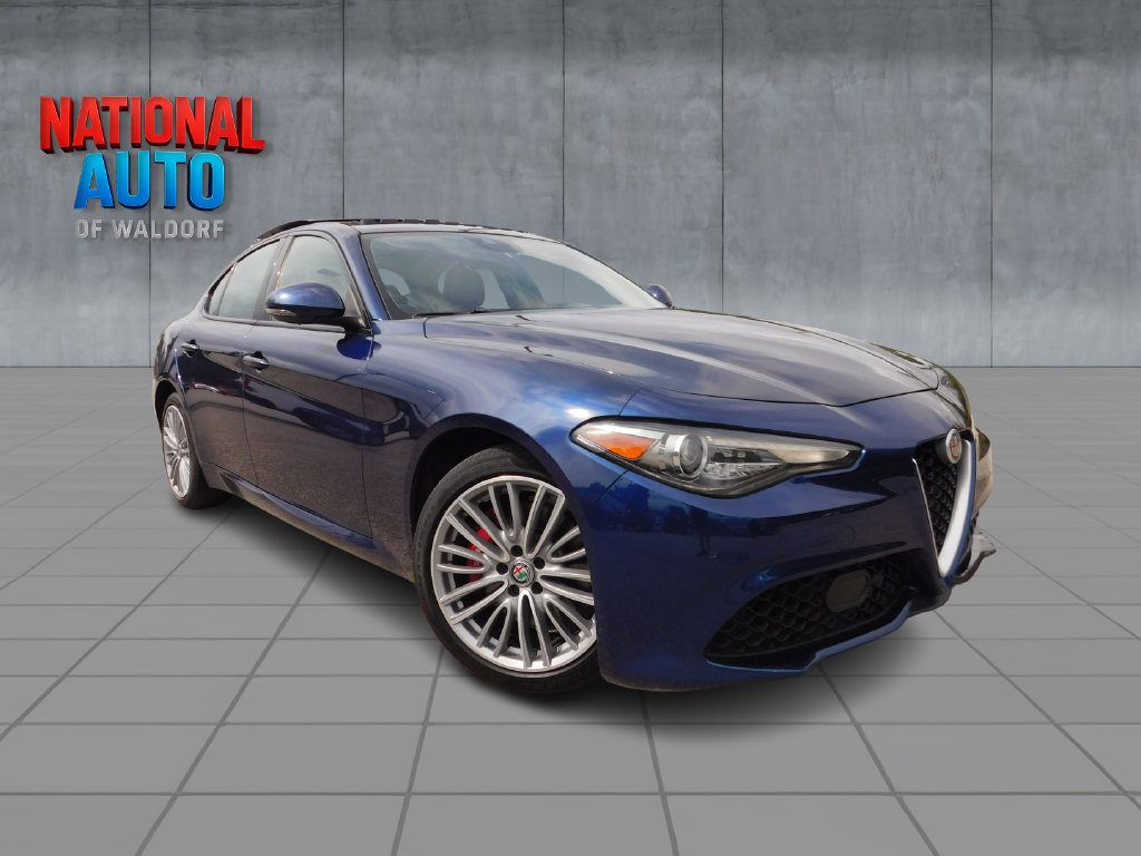 Used 2018 Alfa Romeo Giulia Ti Sport w/ Quick Order Package 22S Sport AWD/4WD image 1