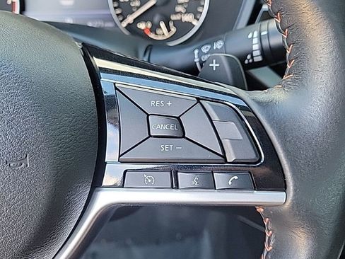 Used 2023 Nissan Altima 2.5 SR w/ SR Premium Package image 23