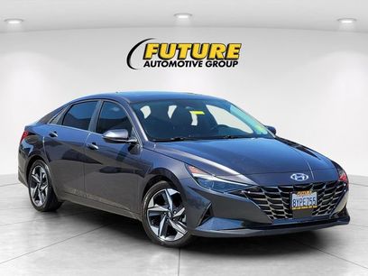 Used 2022 Hyundai Elantra Limited w/ Cargo Package