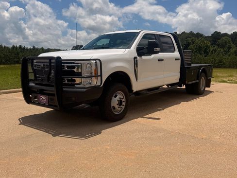 Used 2023 Ford F350 XL w/ XL Chrome Package AWD/4WD image 1