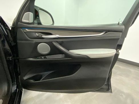 Used 2017 BMW X5 M image 48