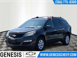 Used 2017 Chevrolet Traverse LS image 1