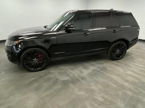 Used 2018 Land Rover Range Rover Supercharged AWD/4WD image 4