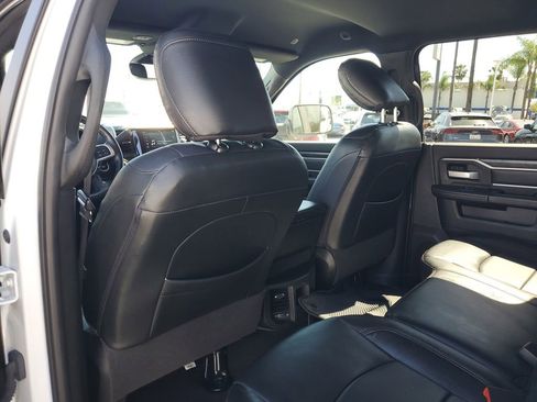 Used 2021 RAM 2500 Big Horn w/ Night Edition image 13