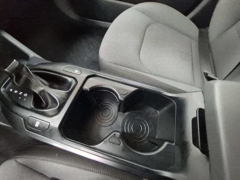 Used 2025 Kia K4 FWD image 20