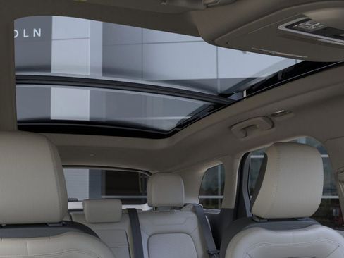 New 2026 Lincoln Corsair Reserve image 22