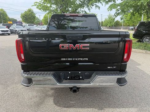 Certified 2025 GMC Sierra 1500 SLT AWD/4WD image 4