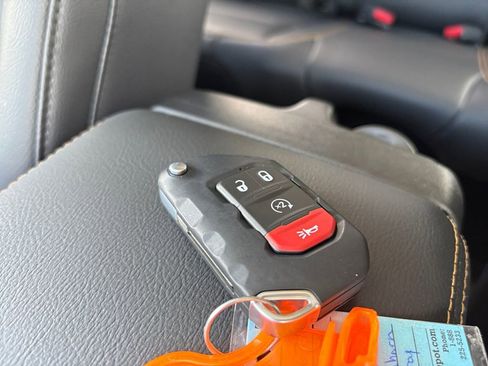 New 2026 Jeep Wrangler Sahara w/ Whitecap Package image 34