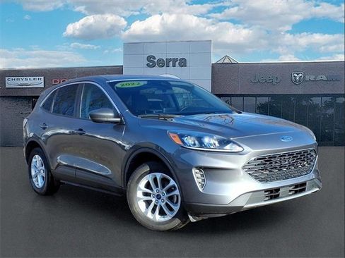 Used 2022 Ford Escape SE w/ Convenience Package image 1