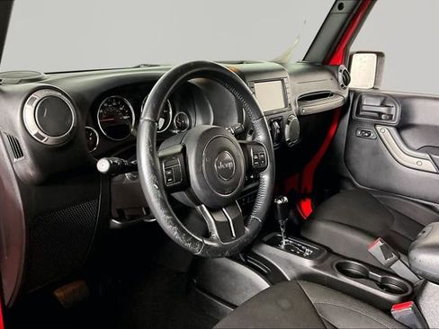 Used 2015 Jeep Wrangler Unlimited Sport w/ Quick Order Package 24S AWD/4WD image 14