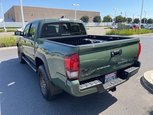 Used 2022 Toyota Tacoma SR5 w/ Trail Edition AWD/4WD image 7